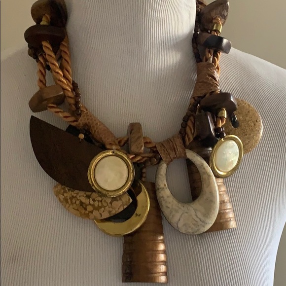 Jewelry - Vtg Chunky Wood metal corded Statement Necklace